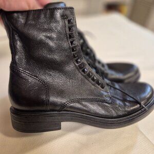 Browns women's boots
